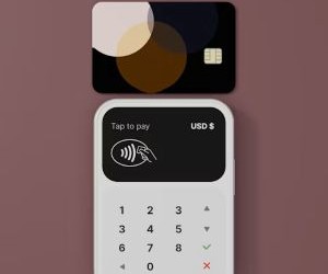 Forex ofron mundësi për të përfituar nga luhatjet midis monedhave globale në një treg shumë likuid që tregtohet 24 orë në ditë, por është gjithashtu një arenë me rrezik të lartë për shkak të levave financiare, paqëndrueshmërisë së fortë dhe ndikimit të lajmeve makroekonomike; çelësi është të tregtoni me një strategji të qartë, menaxhim të rreptë të rrezikut dhe vetëm me kapital që mund të përballoni të humbni pa ndikuar në stabilitetin tuaj financiar.